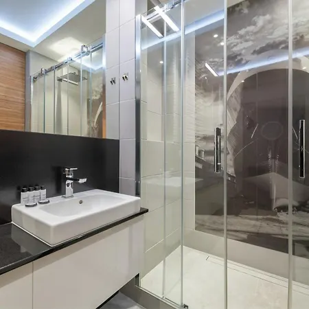 Apartment Dom & House Torunska With Parking